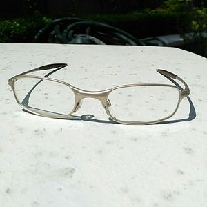 Cloe CE Silver Eyeglasses Frames